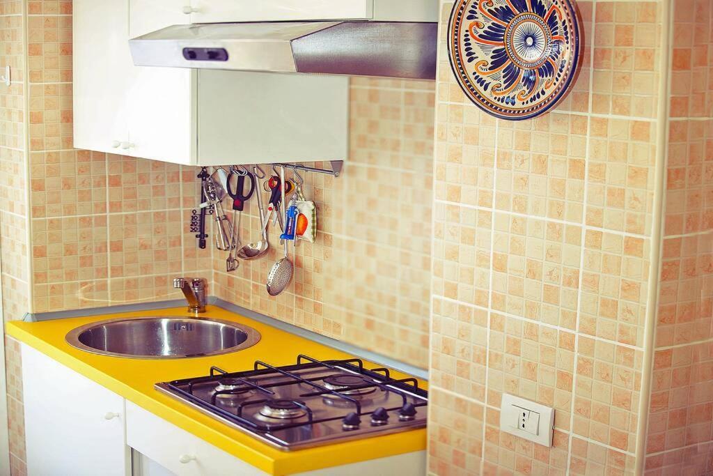 Centrally Located Apt By Harbour With Elevator Sanremo Eksteriør billede