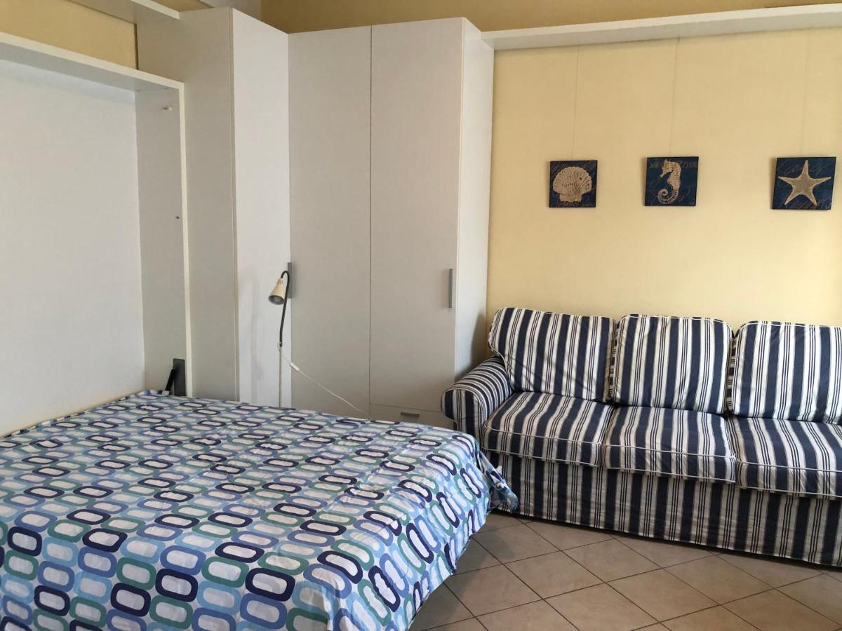Centrally Located Apt By Harbour With Elevator Sanremo Eksteriør billede
